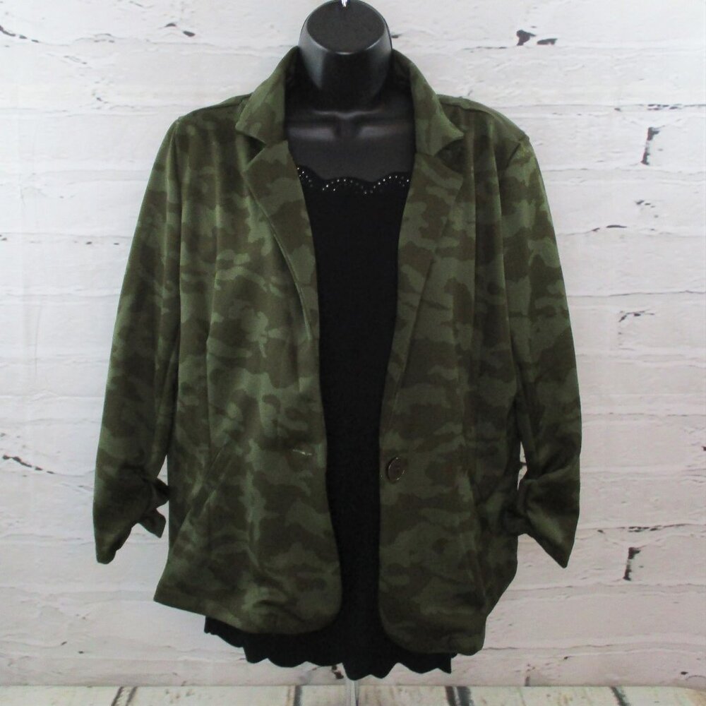 Derek Heart Junior's Cropped Camouflage Jacket Blazer